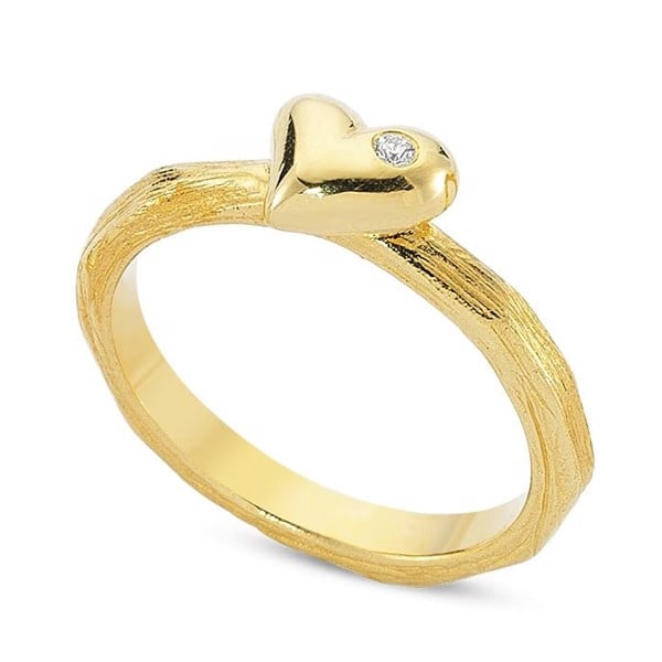 14 karat guld ring, med hjerte og 1 stk 0,02 ct diamant