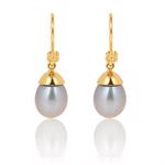 Forgyldte perle �reh�nger fra Carr� Girls in Pearls collection