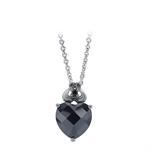Vedh�ng i s�lv med sort hjerteformet onyx