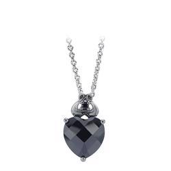 Vedh�ng i s�lv med sort hjerteformet onyx