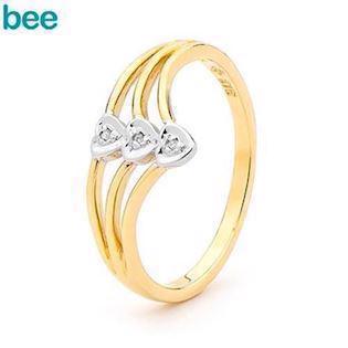 Guld hjerte ring med 3 stk 0,005 ct diamant