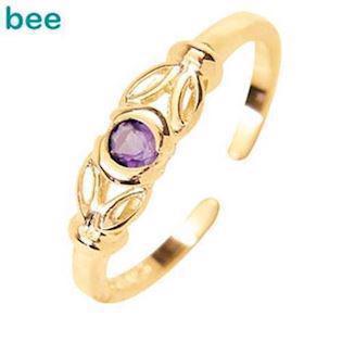 Elegant 9 kt t�ring med popul�r lilla sten