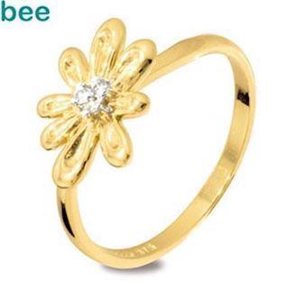 9 ct Diamond Flower Ring