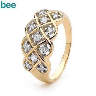 Diamant guld ring - med hele 11 �gte diamanter