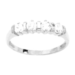 9 karat hvidgulds  ring med 4 x 3,5 mm zirkonia
