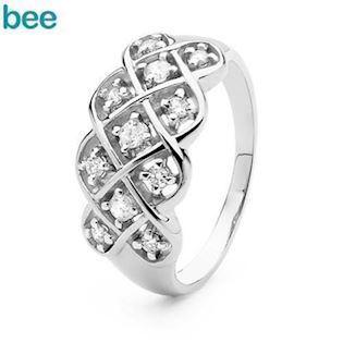 Diamant hvidguld ring - med hele 11 �gte diamanter