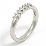 14 kt Toftegaard Alliance ring med 7 stk 0,03 ct Wesselton VVS