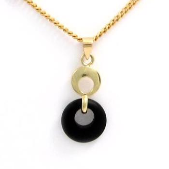 14 kt guld vedh�ng med onyx