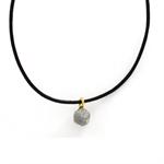 3,10 ct r� diamant med 18 karat guld l�kke