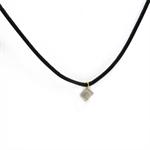 R� diamant med 18 karat guld l�kke