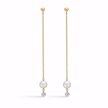 Forgyldte ørestikkere på kæde med perler og zirkonia fra Guld & Sølv Design