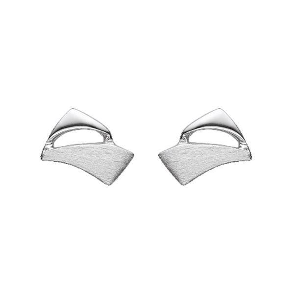 Støvring Design\'s smarte sølv ørestikker, blank og matterede trekanter