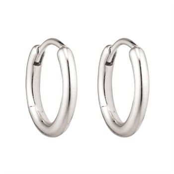 Smukke og enkle creol øreringe i sterling sølv. 1,6 x 12 mm fra Støvring Design