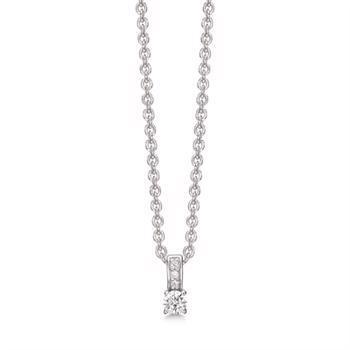 Smuk rhodineret sølv halskæde med 1 stor syntetisk cubic zirconia i 4 grabber, samt 3 små oven på. Kæden er rhodineret sølv i længde 42-45 cm. fra Støvring Design