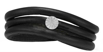 Mor's 6 mm læderarmbånd fra Christina med magnetlås