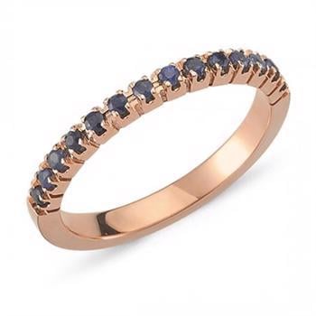Nuran 14 kt rosaguld alliance ring med 14 stk blå Safir, fra Pera ringe serien