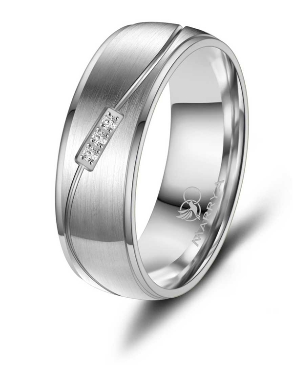 Marrya Titanium Vielsesringe med 3 stk Zirkonia