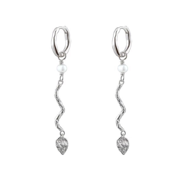 Blossom, Smukke sølv øreringe med fine perler fra danske WiOGA