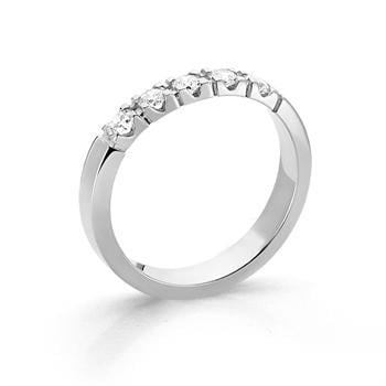 Nuran 9 kt hvidguld diamant alliance ring, fra Nuran Classic serien med 5 stk 0,07 ct diamanter Wesselton / SI