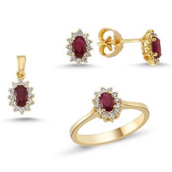 Nuran 14 kt rødguld smykkesæt, fra Roset med rubin og diamanter serien med 5 x 3,5 mm safir og 12 stk 0,01 ct diamanter i hver Diamanter Wesselton SI