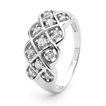 Diamant hvidguld ring - med hele 11 ægte diamanter