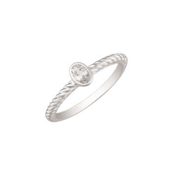 Snoet sølv ring med oval zirkonia fra Støvring design