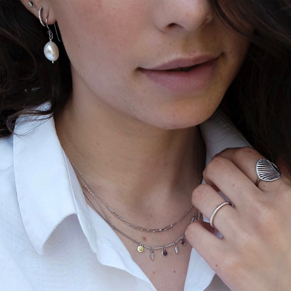 Shop the marts Look