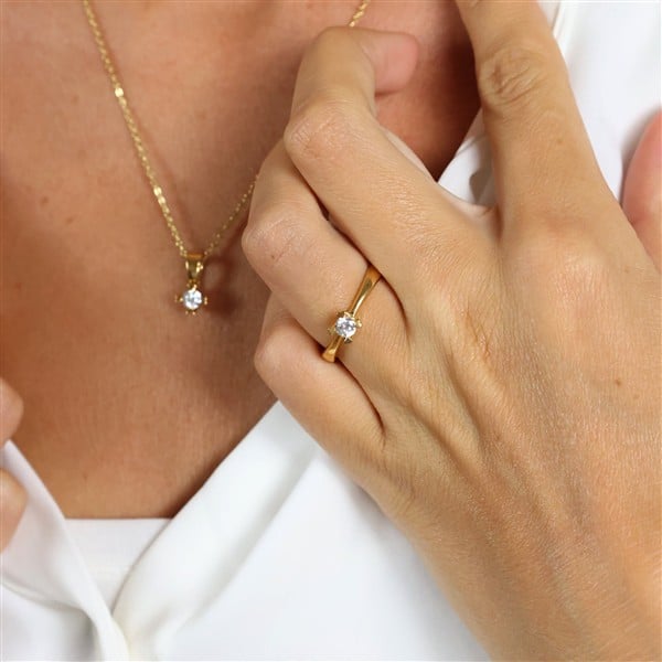 MARY Ring 8K LG DIAM 0,20CT W/VS, fra Aagaard