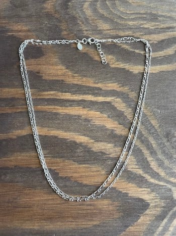 Dobbelt kæde i rhodineret sølv, TWO IN ONE fra L&G