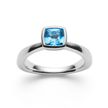 925/- Ringblank, blå topas 1,15ct, fra Bastian Inverun