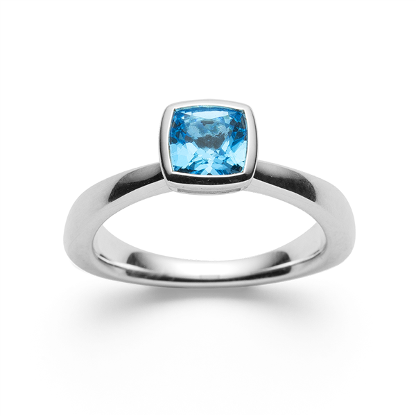 925/- Ringblank, blå topas 1,15ct, fra Bastian Inverun