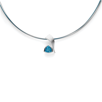925/- vedhæng, rhodium-pl.,mat, blå topaz 2,37ct, fra Bastian Inverun