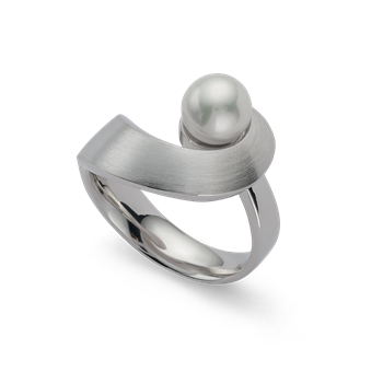 925/- ring, rh, matt/pol, kultur. perle2,89ct, fra Bastian Inverun