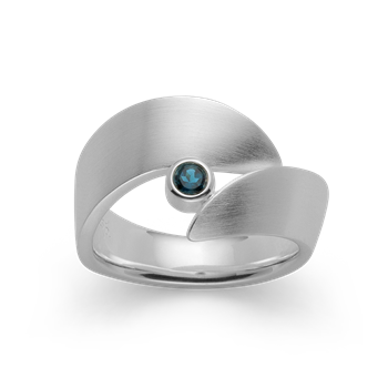 925/-ring, rh, mat, topaz london blå 0,13ct, fra Bastian Inverun