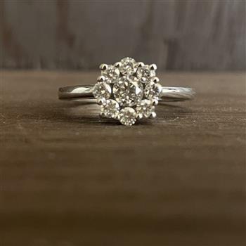 Ring 14 karat hvidguld BLOOM, fra L&G
