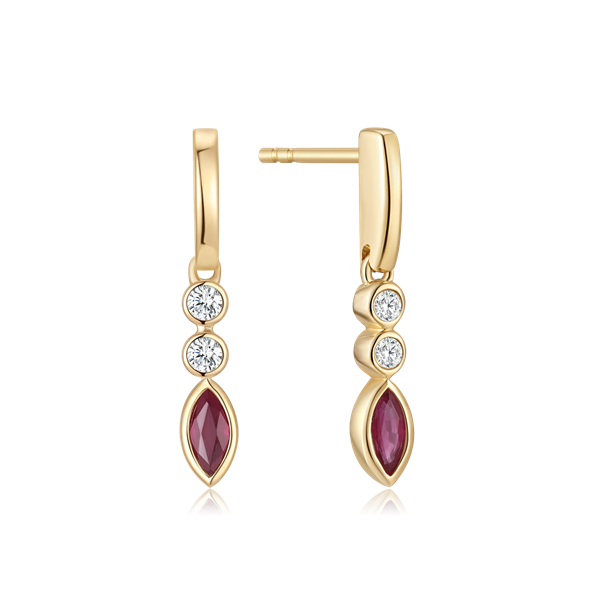 Guld ørestikker, fra Støvring Design