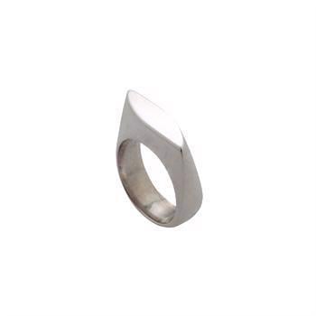 Randers Sølv's Håndlavet fingerring i massiv sølv med mat overflade - 6 mm